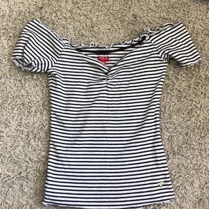 Off the shoulder shirt